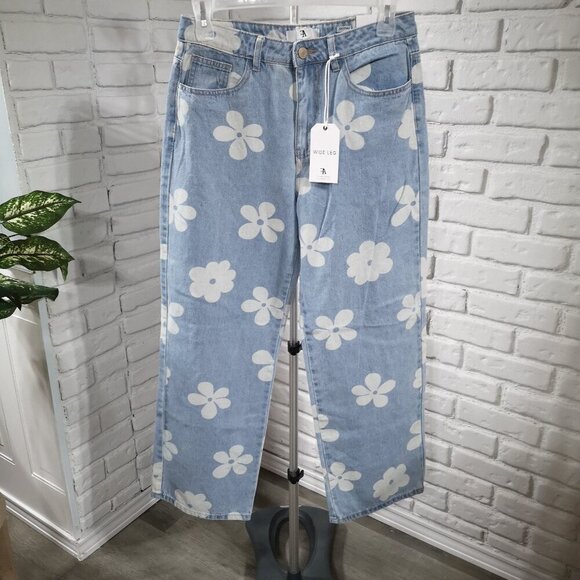 Flying Angel Denim - NWT Flying Angel Premium Ladies Size 13/31 Wide Straight Leg High Rise Fit Jeans